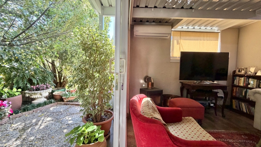 3 Bedroom Property for Sale in Paradyskloof Western Cape